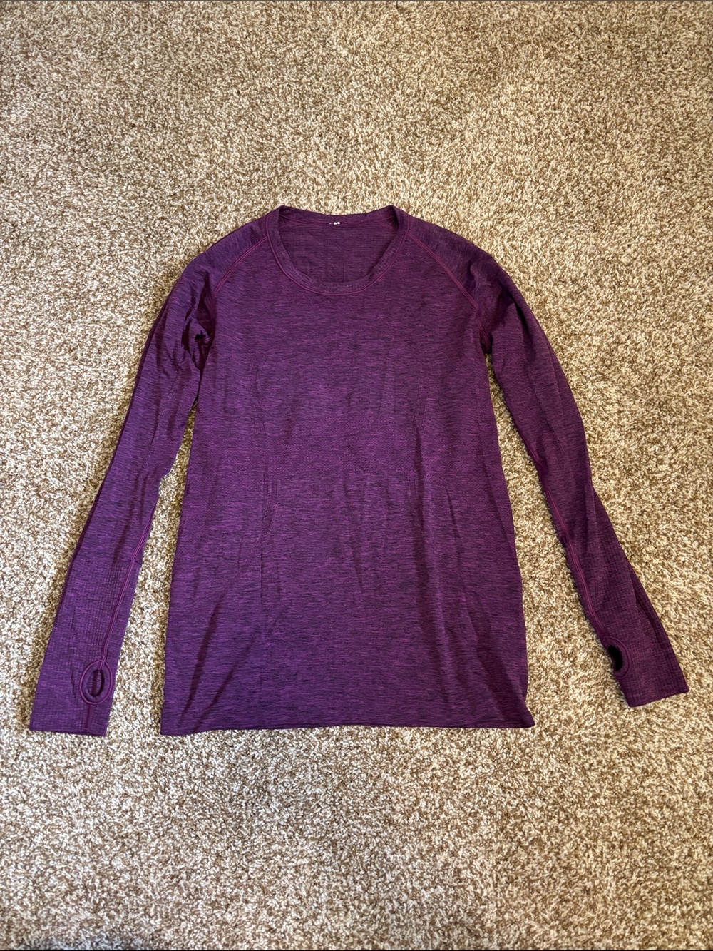 lululemon || Long Sleeve Swiftly Fitted Workout Top Size 10